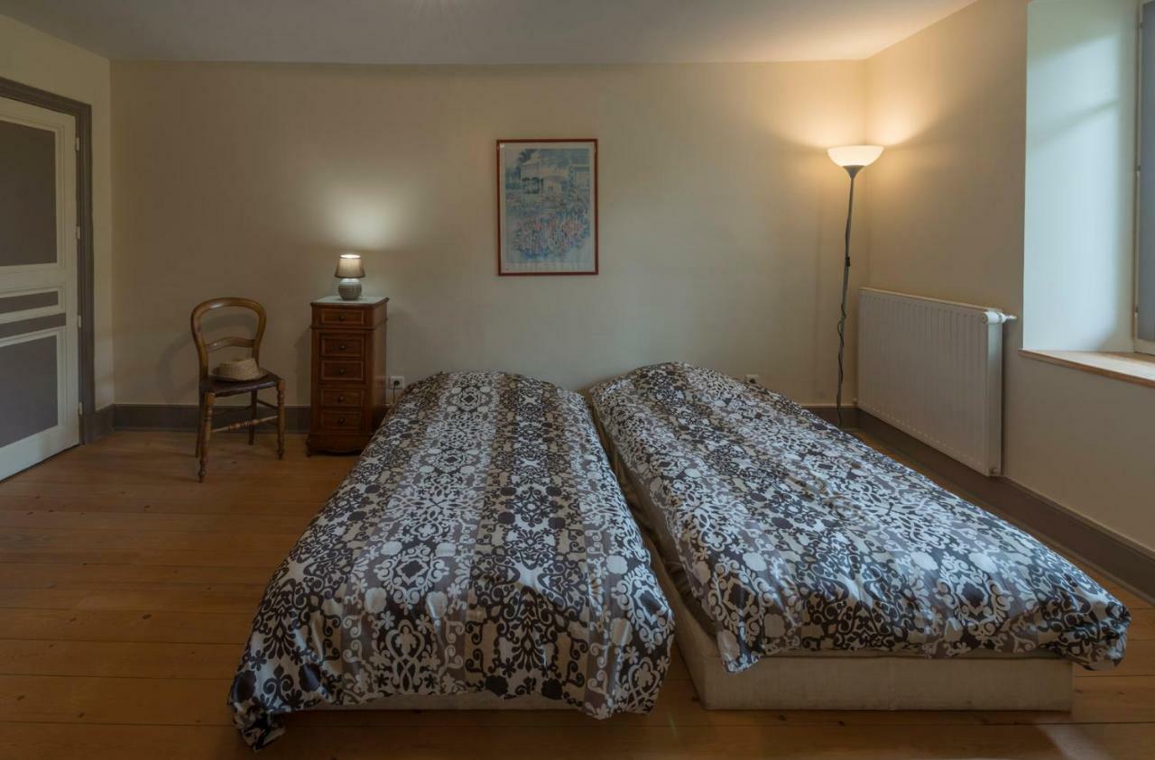 Chambres D'Hotes Des Deux Lacs Ceyzerieu Екстер'єр фото